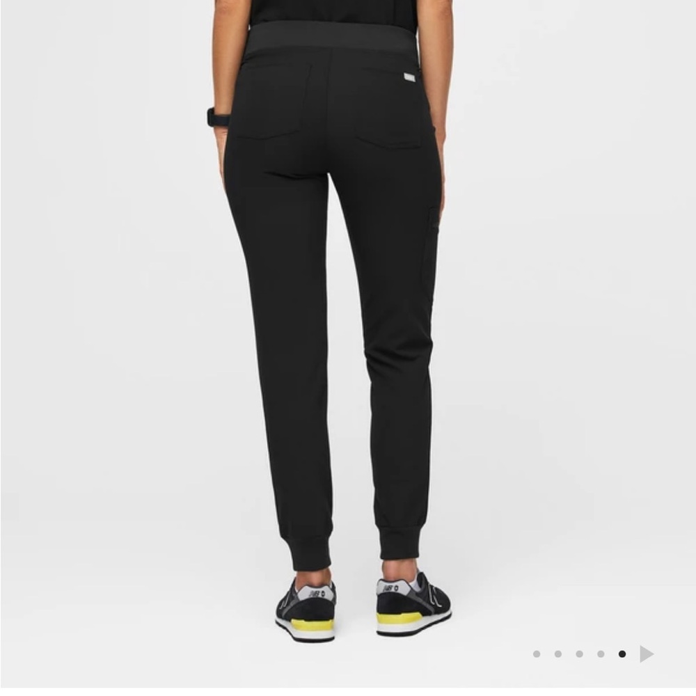 Black Figs Zamora Jogger Scrub Pants Small Petite